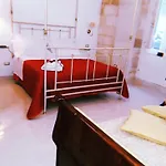 فندق مبيت وإفطار Lo Scrigno Barocco