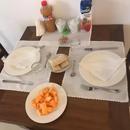 Alojamento de Acomodação e Pequeno-almoço Lo Scrigno Barocco 4*