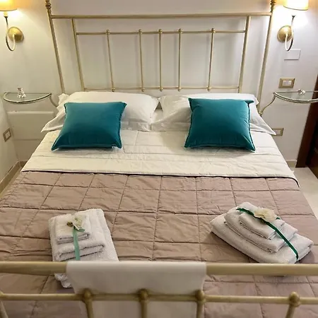 Lo Scrigno Barocco 4*