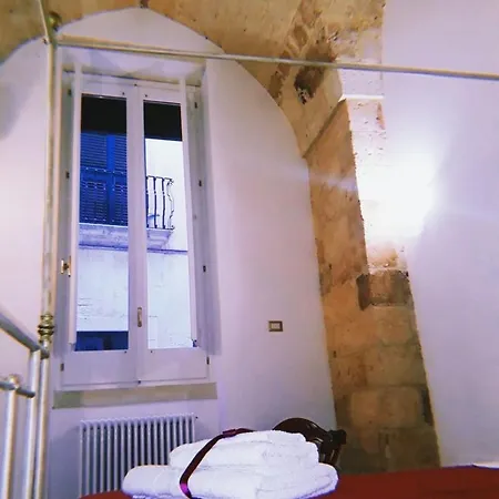 Nocleg ze śniadaniem Lo Scrigno Barocco 4*