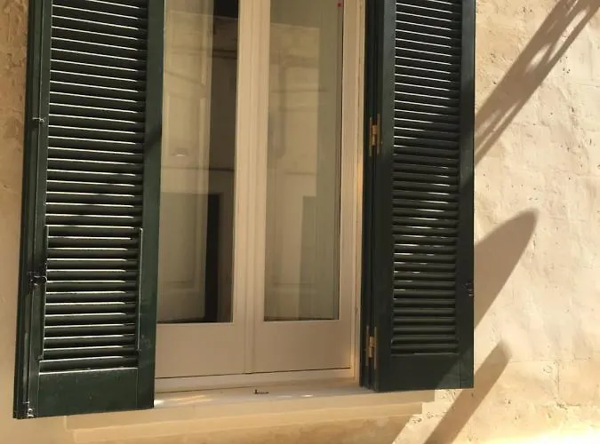 Oda ve Kahvaltı Lo Scrigno Barocco 4*