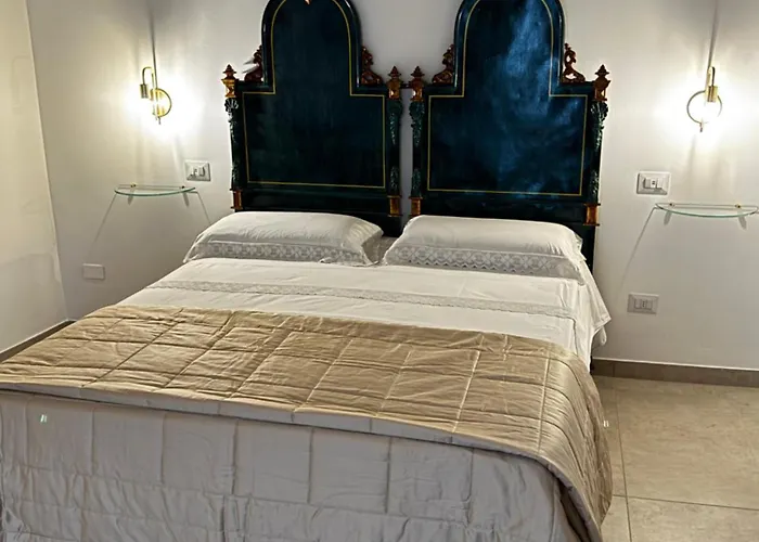 Oda ve Kahvaltı Lo Scrigno Barocco Lecce